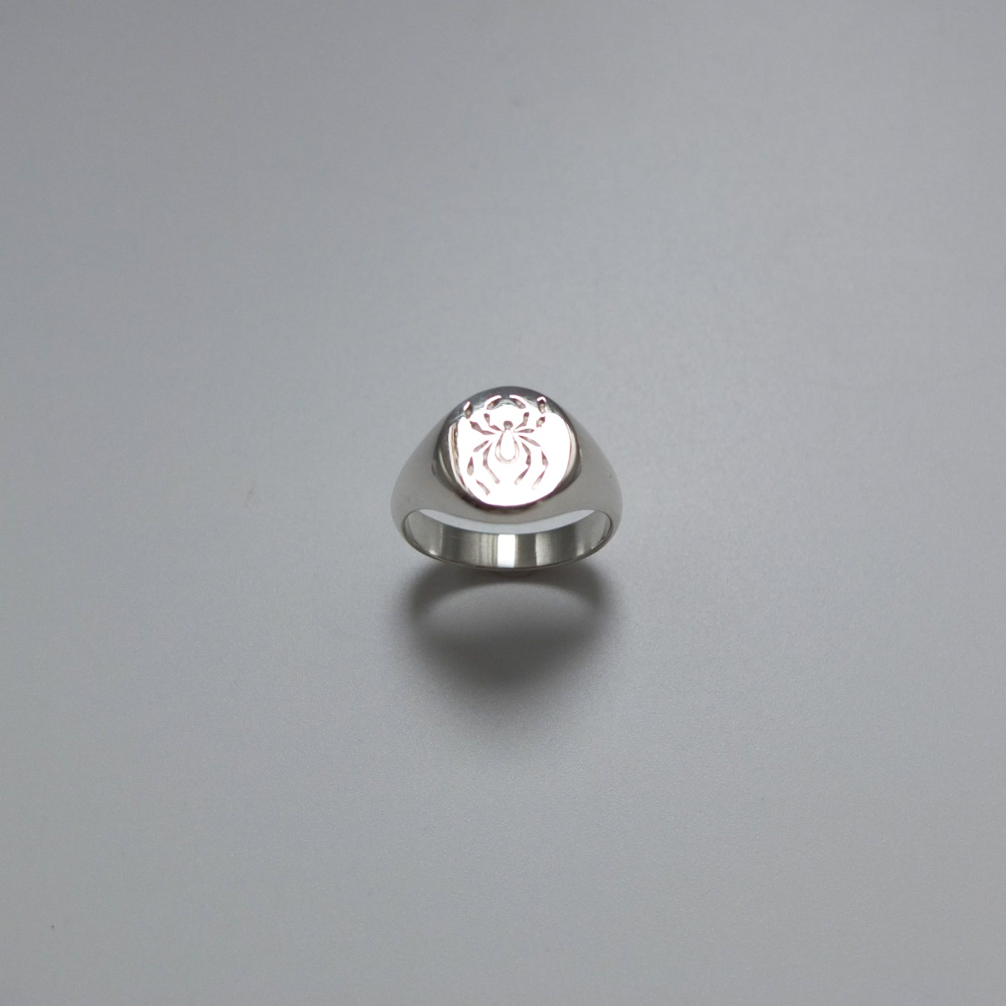 Spider II Signet Ring